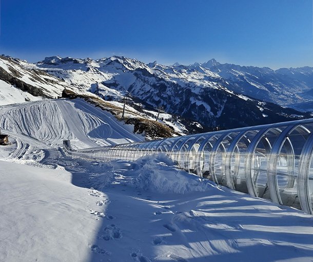 Tapis Bleu d'Anzère : l'innovation sous galerie haute résistance Tapis Bleu d'Anzère : l'innovation sous galerie haute résistance